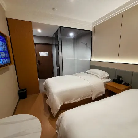 Yunshe Hotel (Happiness Square Branch)