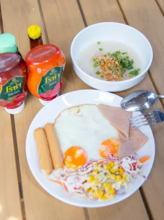 Paenaifun Resort Отели в г. Сисават