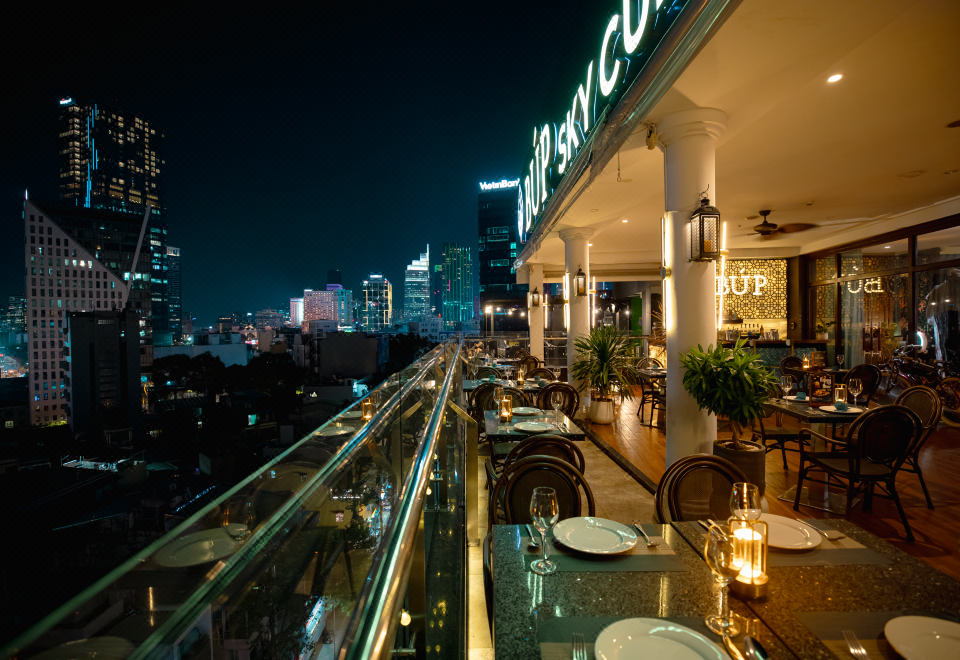 3. 시그니처 사이공..