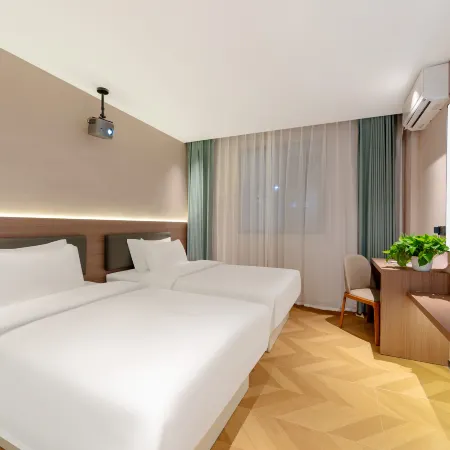 Jiyun Hotel (Quanzhou Jinjiang International Airport Wudianshi Traditional Blocks)