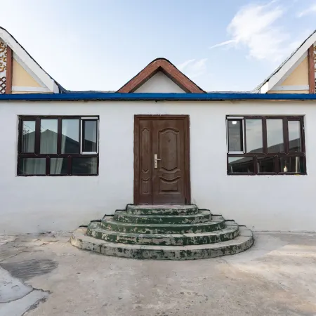 Chang'er Ak Farmhouse