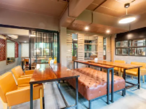 โรงแรมเดอะปาล์ม The Palm Hotel Salaya โรงแรมในอำเภอ พุทธมณฑล