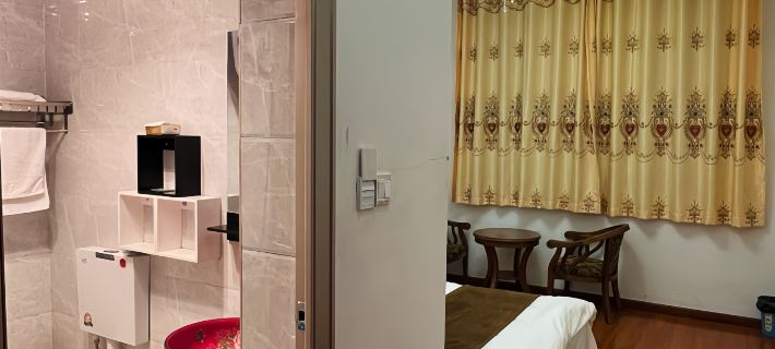 Gesar Hotel Các khách sạn ở Đức Cách