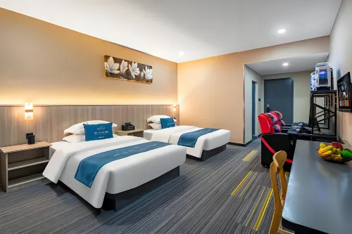 Yuncheng Yijia Esports Hotel - ที่มีบาร์