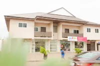 Accra Luxury Apartments  at Achimota Hotel a Sowutoum