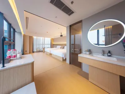 Junhao Hotel (Long'an District Wanda Plaza) Hotell i Long'an District