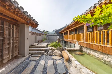 Chuan‘s Private hotspring Homestay Отели рядом с достопримечательностью «Changping Yanshou Temple»
