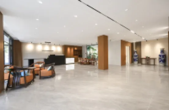 Shangyishu · Business Holiday Hotel | Boque Hotel (Yanji Yanbian University Waterside Market)