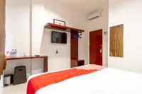 Hotel O Os Residence Hotels in Medan Maimun
