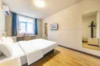 Jinjiang (Shantou Little Park) Hotels near Shantou Zhongshan Park