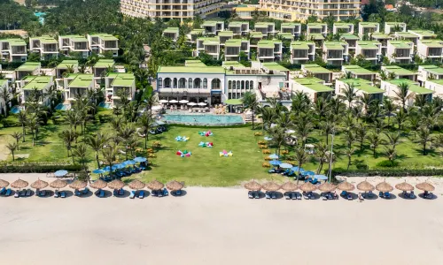 Wyndham Hoi An Royal Beachfront Resort & Villas