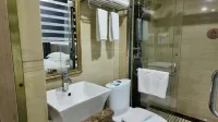 MingCheng Hotel - balcony