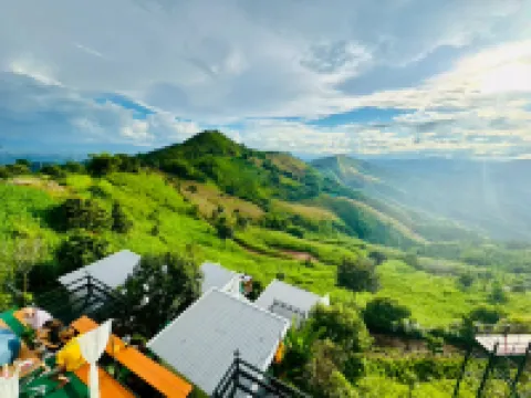 SkyVille cafe&homestay