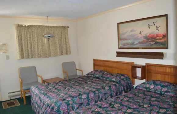 OYO 卡普里汽車旅館 埃爾伍德, 瓦西納