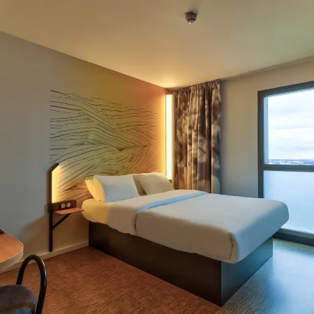 B&B HOTEL Dijon Valmy Toison d'or