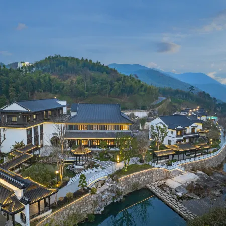 Anji Eryuehua Hot Spring Resort Hotel (Yunshang Grassland Branch)