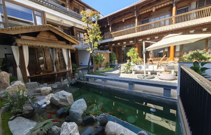 Shaxi Ancient Town Lanyue Homestay