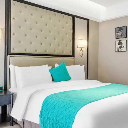 Heyue Hotel Отели рядом с достопримечательностью «Кэчжоу Большой Рынок»