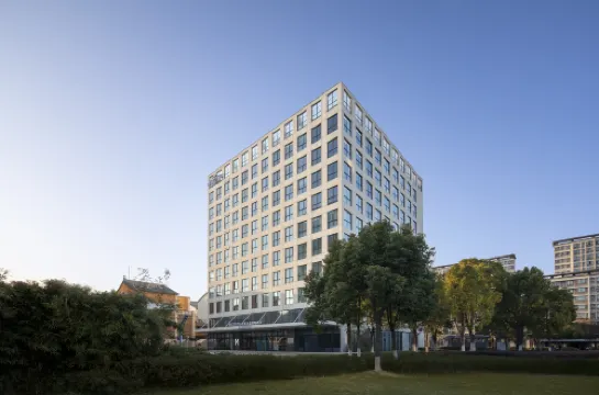 Microtel by Wynydam Taicang Shaxi Hotel