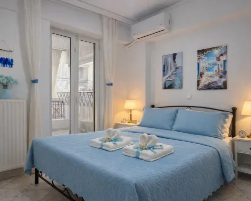 Good Dream Apartment next to Acropolis subway station, two bedrooms with a view of the Acropolis Отели рядом с достопримечательностью «Кукаки»