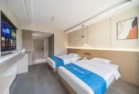 Homeinn UP Huayi Smart Travel Hotel (Nanjing Lukou Airport Branch)