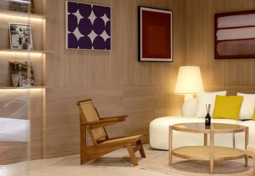 Bembis Hotel 라운지