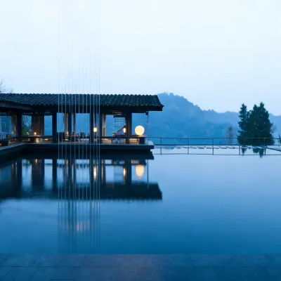 Qing XIA Shan Ju Resort Hotel Hotels near Daguan Hospital
