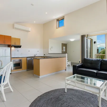 Lennox Beach Resort