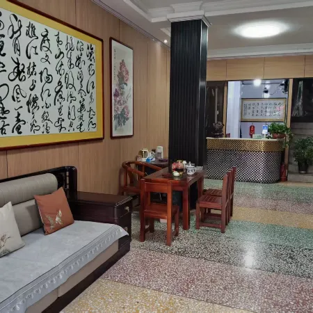 Fuyang Xingwang Hotel
