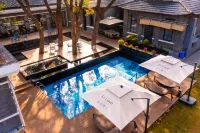 UrCove By Hyatt Nanjing Zhongshanling Resort - Pools