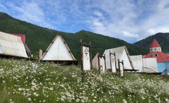 Deep breaths at Xiling Snow Mountain Campground