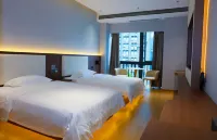 Guiyang Qianzhongxing Hotel (Fountain) - New
