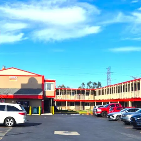 Saratoga Motel By Capital O Near Midway Airport Chicago IL