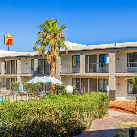 Townhouse Barstow On Historic Route 66 CA  I 15