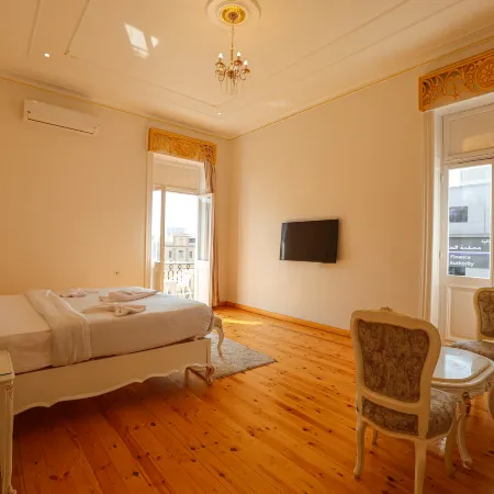 Atum hotel
