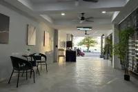 VS Beachfront - parking