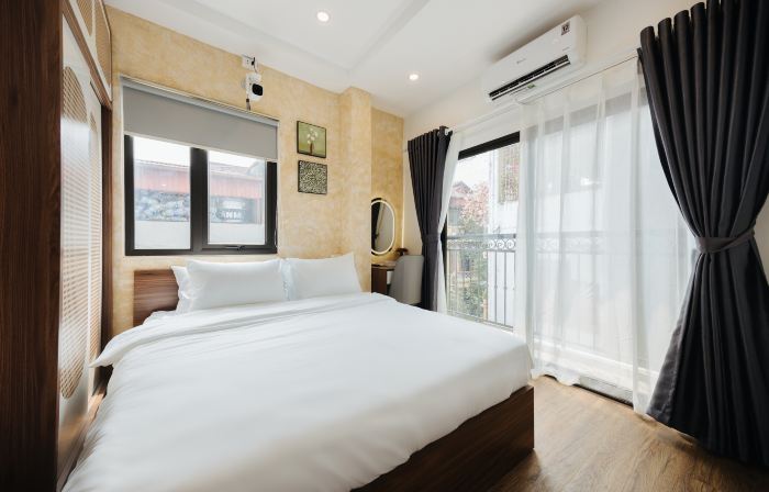 BOHO Van Mieu - Cozy Studio with LIFT, Netflix, washer anđ dryer