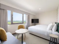 ANA Holiday Inn Tosu by IHG Hotels in Tosu
