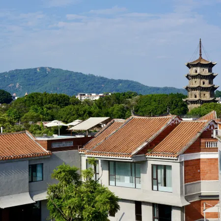 Quanzhou Lushi Homestay (West Street Kaiyuan Temple Branch)