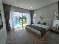 Ellieriviera Pool Villa