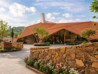 Camly the Boutique Hotel dekat Lembah Emas