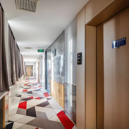 Jingyue E-sports Homestay (Binzhou Yangxin Xingfu Third Road)