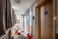 Jingyue E-sports Homestay (Binzhou Yangxin Xingfu Third Road)