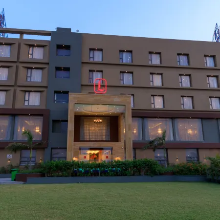 Lords Eco Inn Jamnagar - Apple Gate