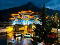 Linjiang No.1 Hotel (Linjiang Jiangxindao Park) Hotel di Linjiang