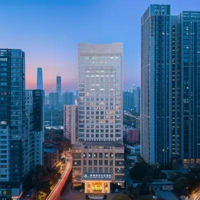 Grand Rezen Hotel Hotel berhampiran Muzium Wuhan