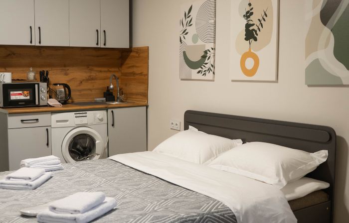 Alma Apartments