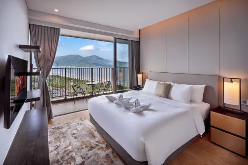 DiStay Beachfront Suites - Wyndham Soleil Da Nang - pantai