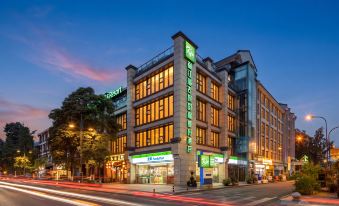 Dujiangyan Ancient City International Resort Hotel