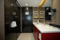 Yunshi Chunxiao Hotel (Shenzhen Liutang Subway Station) - Parkplatz